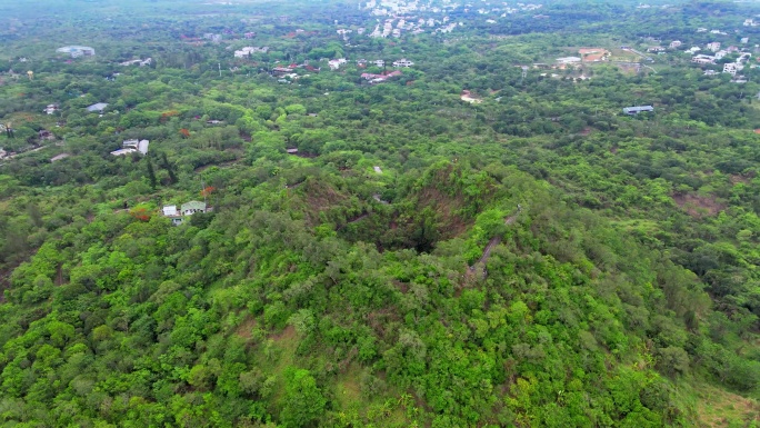 4K航拍海口火山口地质公园