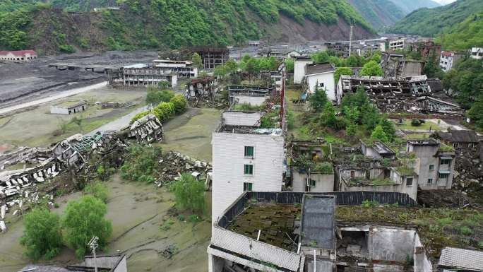 512汶川特大地震北川县城遗址