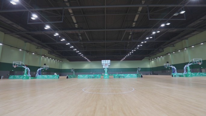 空旷室内篮球馆&网球馆