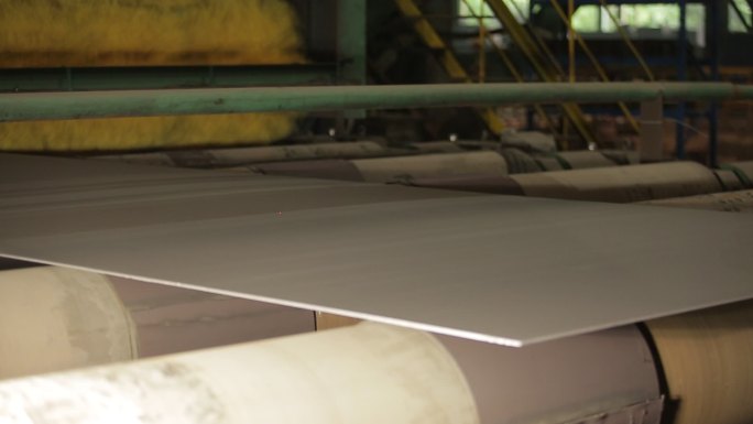 钢铁板材生产