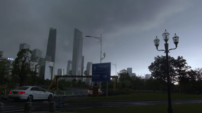 广州暴风雨来临