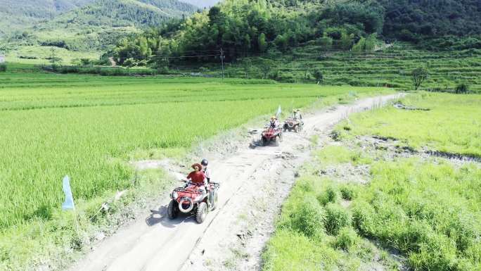 航拍乡村振兴乡村旅游ATV越野