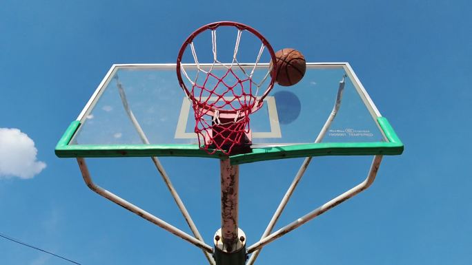 篮球投蓝阳光蓝天篮板