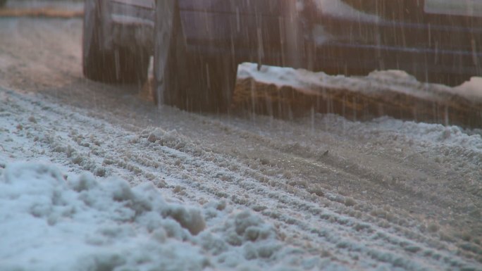 雪中的交通情况