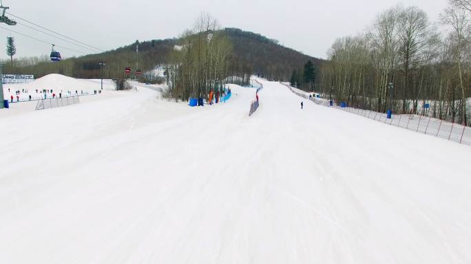 滑雪