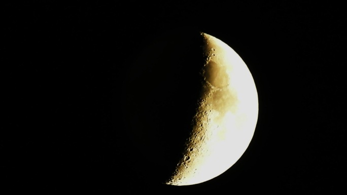 月牙月亮月半月月球夜晚