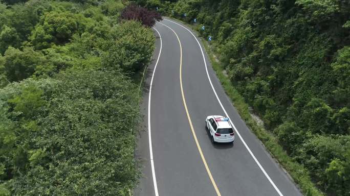 环太湖边公路风景车辆行驶视频