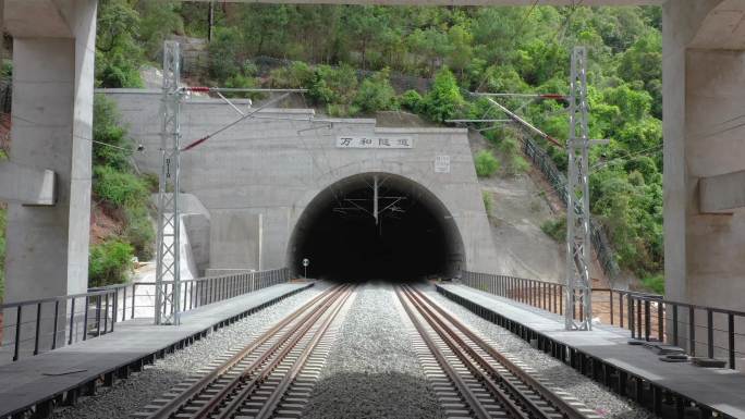 【4K】中老铁路隧道