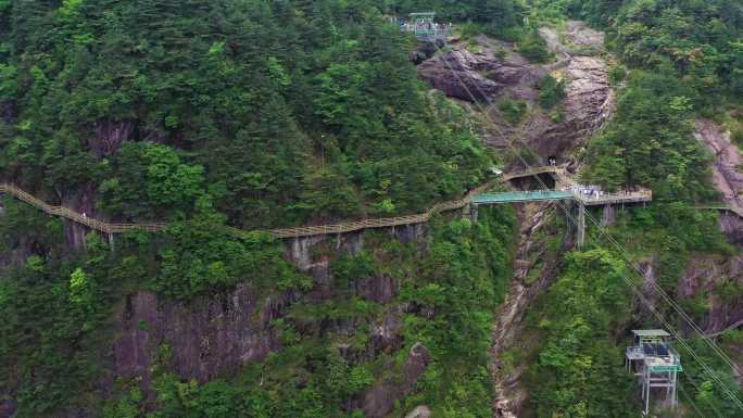 航拍江西明月山栈道和滑索