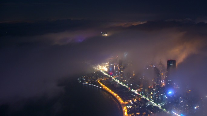 青岛平流雾夜景