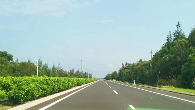 车辆行驶在海南环岛高速沿途风光4K