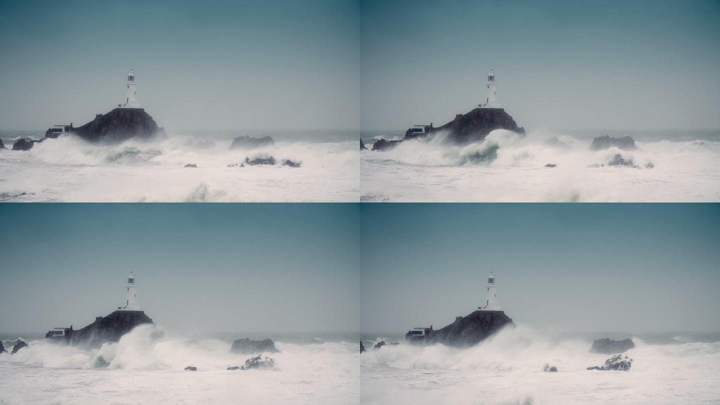 暴风雨中的灯塔慢门拍摄丝绢流水海浪海水