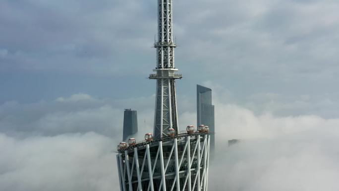 航拍云海中的广州塔-天空之城-3