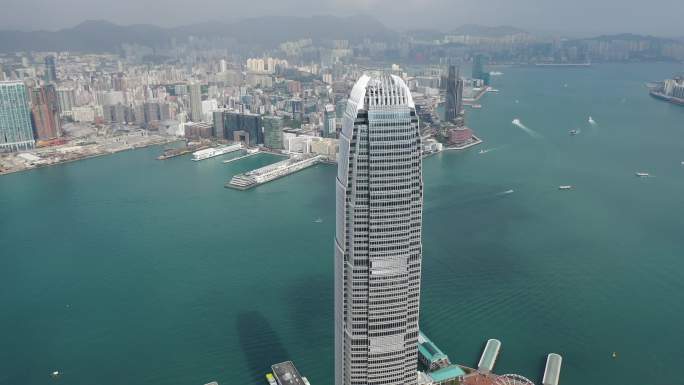 4K航拍 香港第二高楼：香港国际金融中心