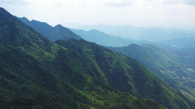 江西宜春明月山风景区山川