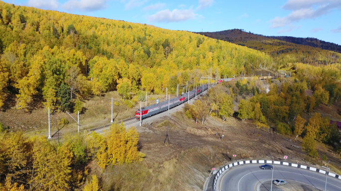 俄罗斯西伯利亚火车公路航拍4K