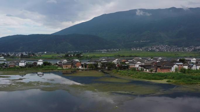 大理西湖航拍空镜山水画航拍