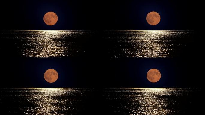 满月的光线反射在海水中