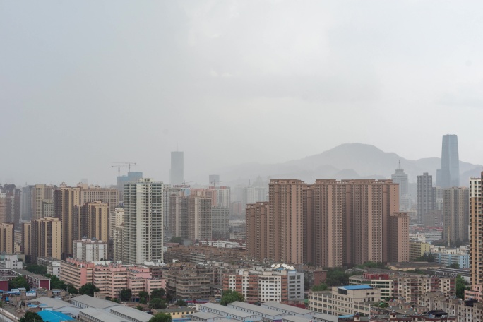 7K兰州城区阵雨延时摄影