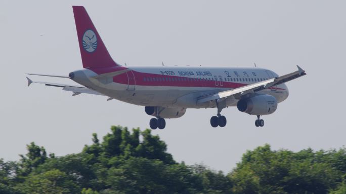 6K四川航空飞机降落