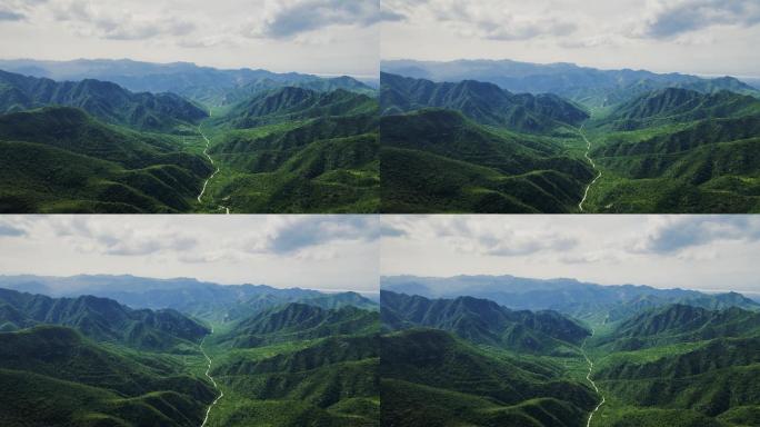 蜿蜒山路