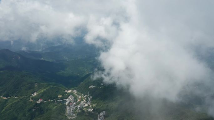 4k航拍黄冈罗田薄刀峰