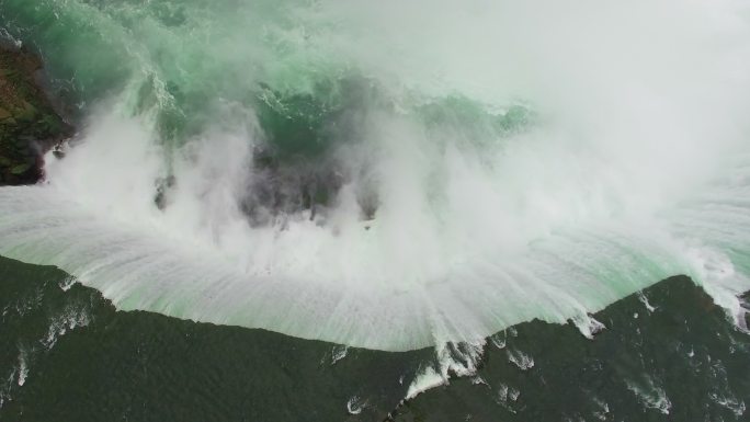 尼亚加拉瀑布的鸟瞰图