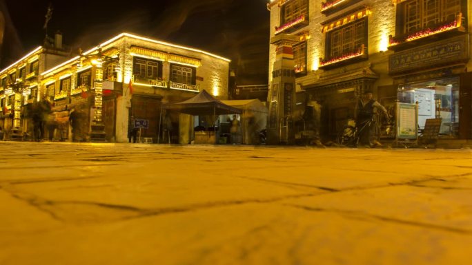 拉萨八廓街夜景延时摄影