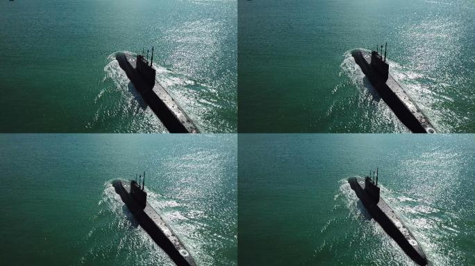鸟瞰图-现代导弹潜艇