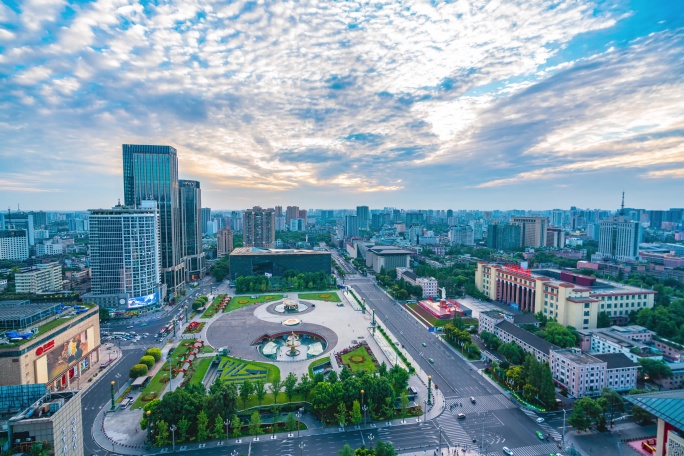 霞光万丈！成都天府广场夕阳延时4K