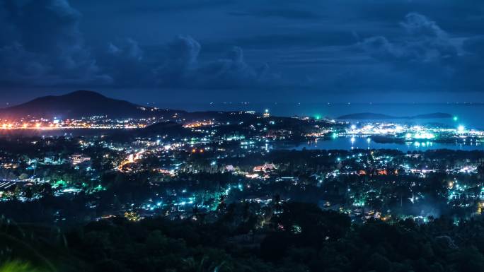 夜间鸟瞰岛屿