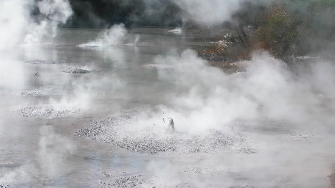 泥浆池地热火山灾难火灾