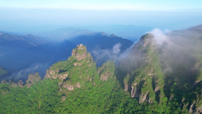 航拍贵州铜仁梵净山风景区