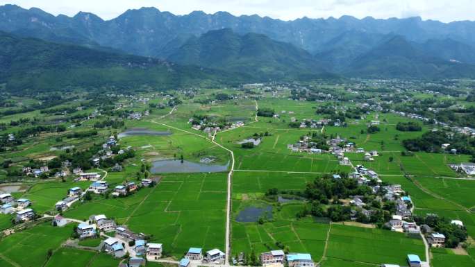 江油大山乡村农田