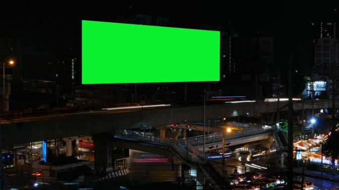 延时拍摄绿色屏幕广告牌