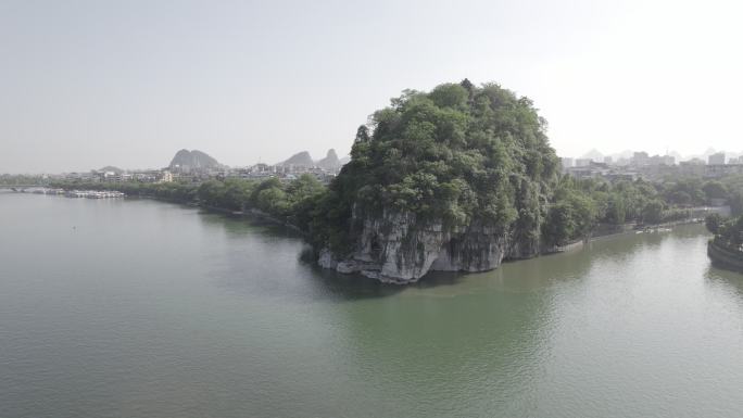 航拍桂林象山景区象鼻山漓江