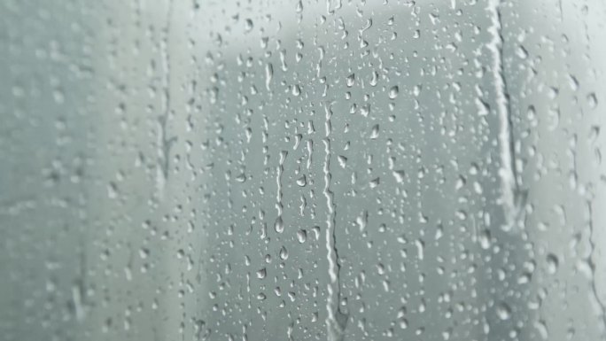 雨水从玻璃上滑落 升格