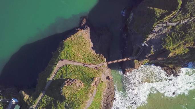 北爱尔兰的空中索桥