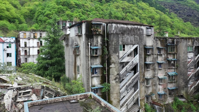 北川地震遗址楼房废墟