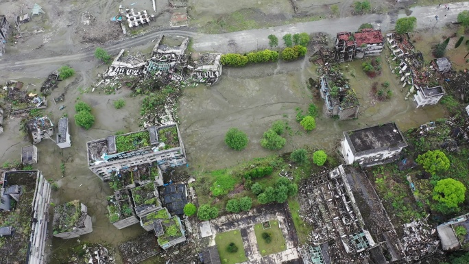 地震遗址废墟全景北川老县城