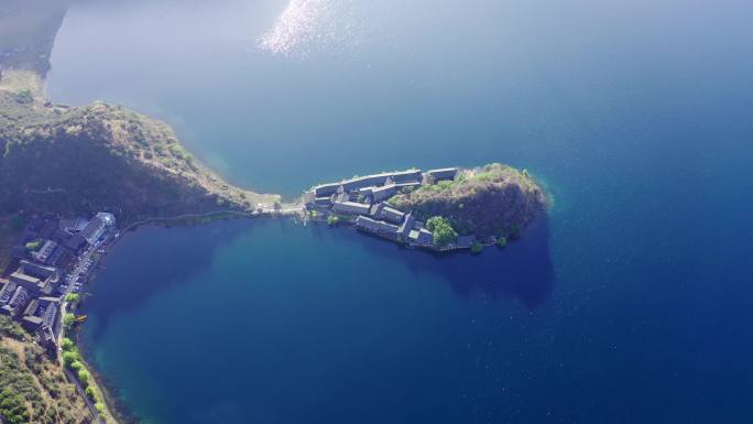 泸沽湖 航拍 里格半岛 湖水 清澈