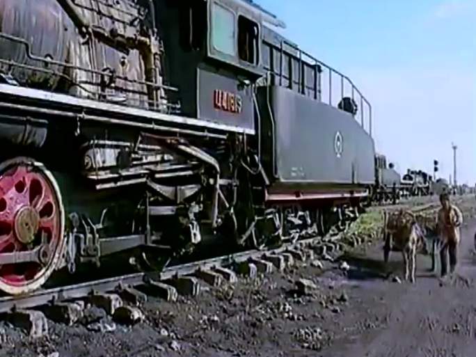 80年代燃煤火车视频7