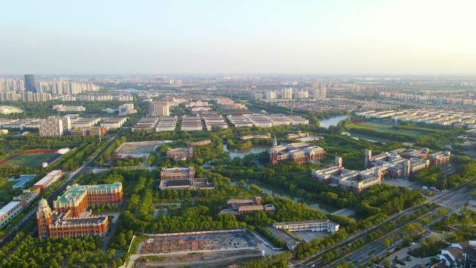 华东政法大学（松江校区）4K航拍单镜头