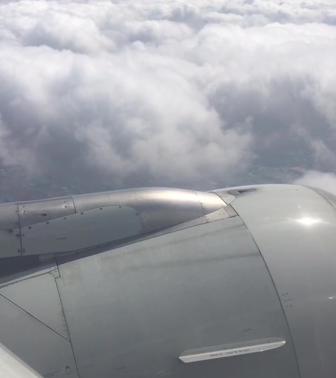 飞机途中云海