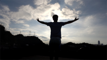 逆流而上 意境视频素材下载, 逆流而上 意境ae模板下载_光厂(vj师网)