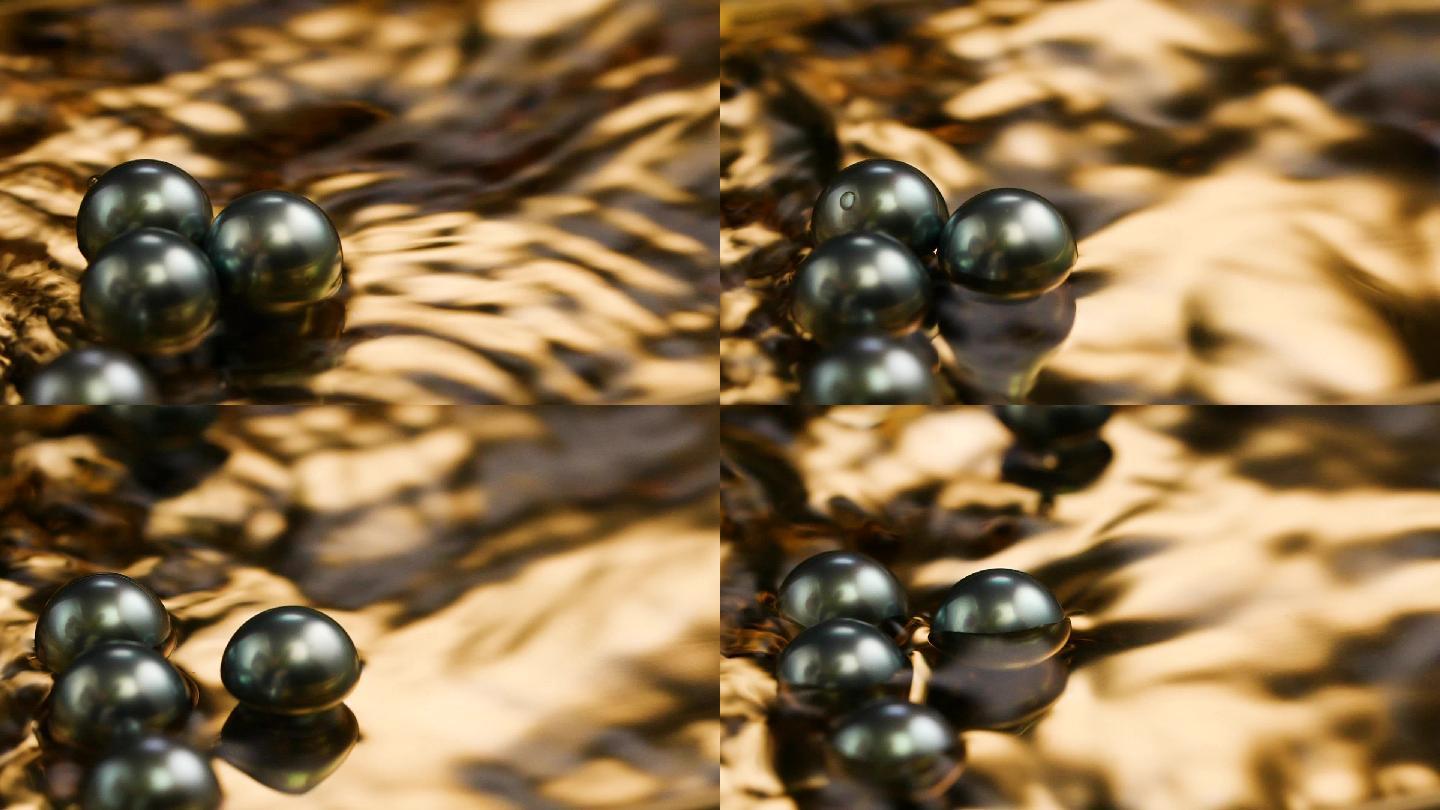 水中的大溪地黑珍珠