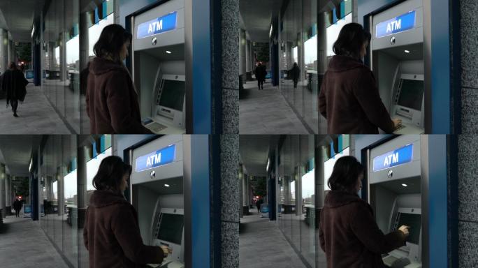 ATM插卡输入密码