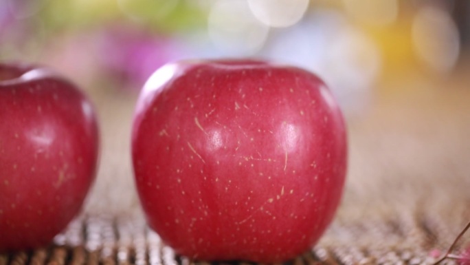 红富士苹果厨师削红苹果 (6)