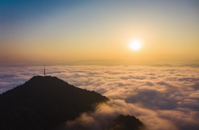 航拍怀化洪江安江嵩云山日出云海