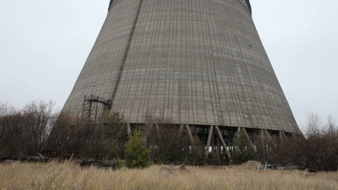核电站废弃的冷却反应堆